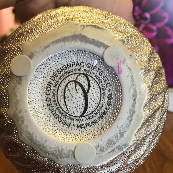 4” Sparkly Goldtone Vase/Home Decor Item - Picture 4 of 6